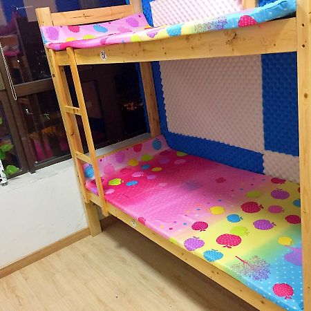 Shanghai Summer International Youth Hostel Екстер'єр фото