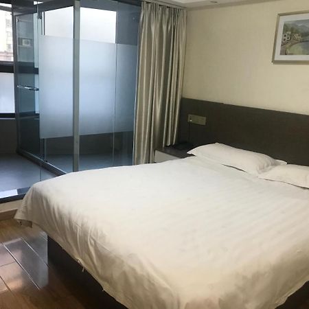 Shanghai Summer International Youth Hostel Екстер'єр фото